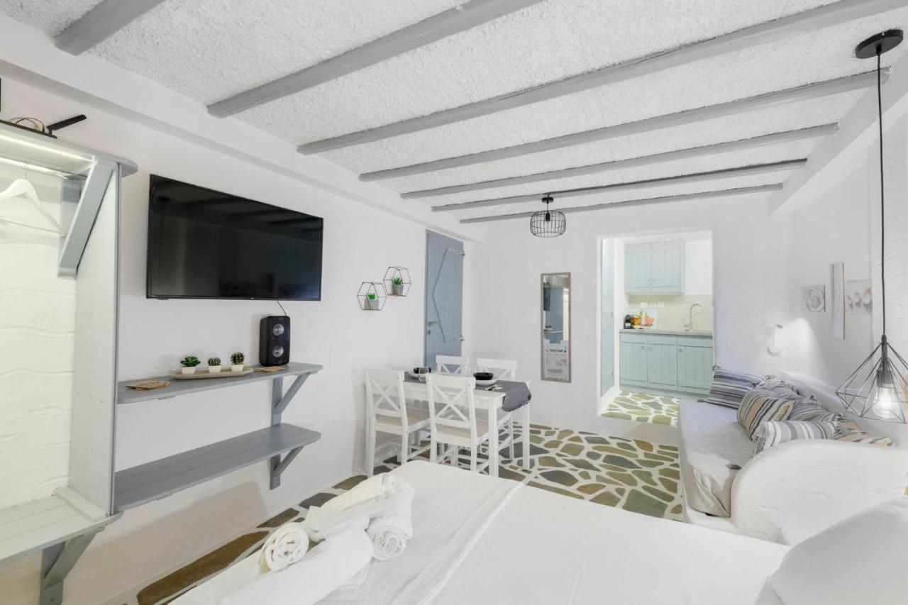 Endless Blue From Syros - Megas Gialos Resort - Suite 1 Exteriör bild