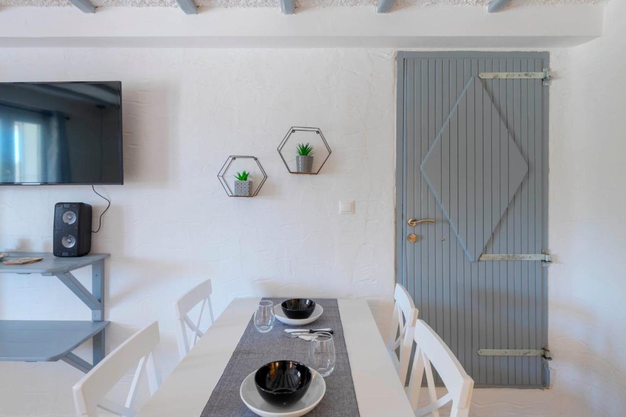 Endless Blue From Syros - Megas Gialos Resort - Suite 1 Exteriör bild