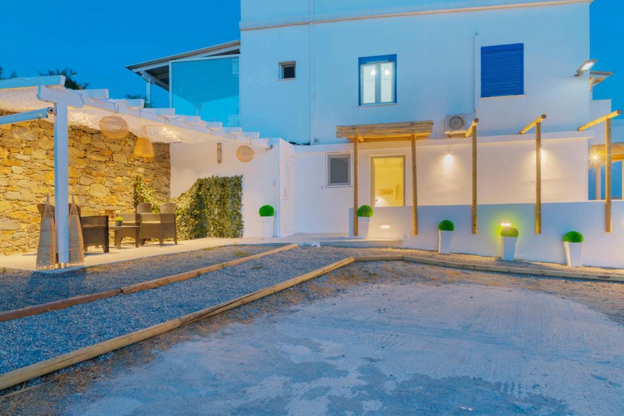 Endless Blue From Syros - Megas Gialos Resort - Suite 1 Exteriör bild