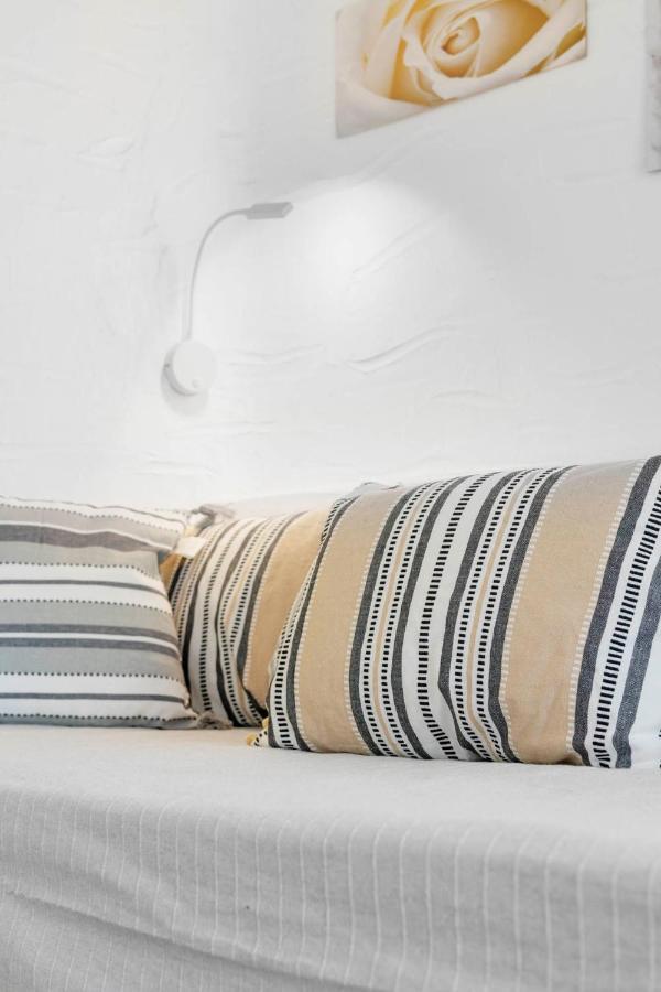 Endless Blue From Syros - Megas Gialos Resort - Suite 1 Exteriör bild